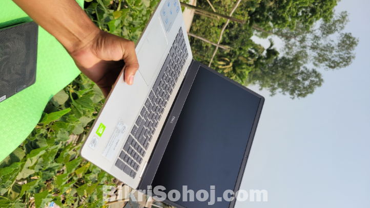 Dell Inspiron 5593
